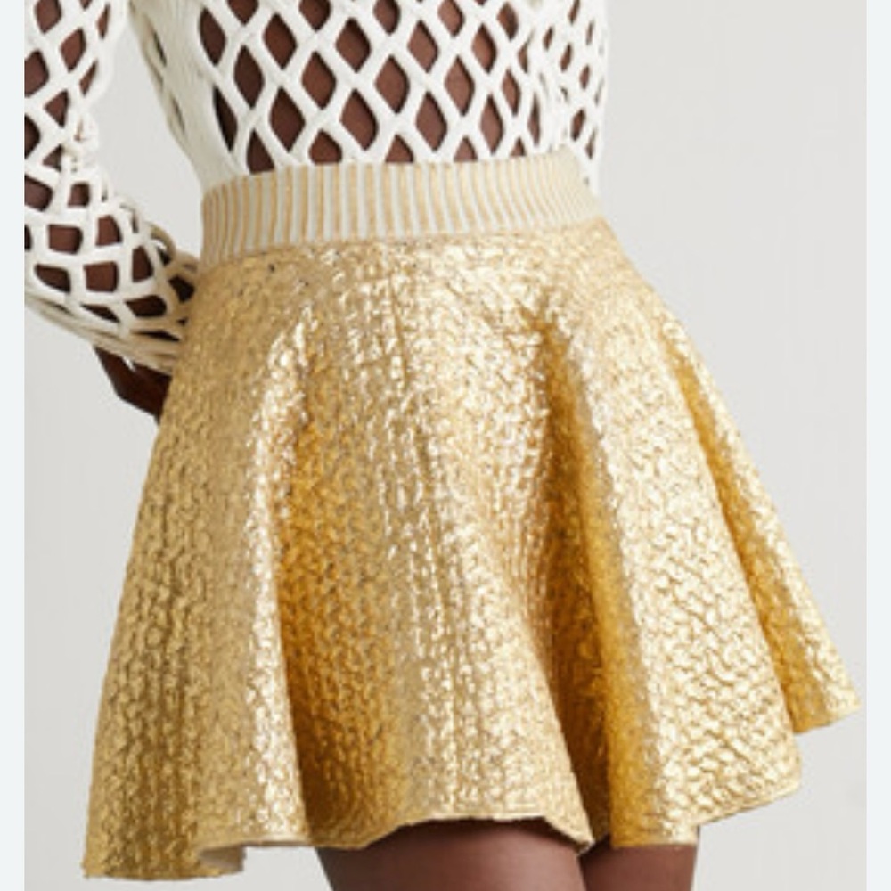 Valentino Gold Coated Wool
Knit Flared Mini Skirt  New with tags! M - Picture 3 of 14